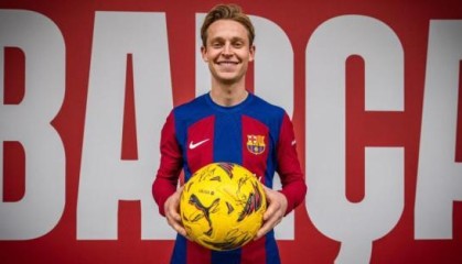 甩卖德容、阿劳霍自救，巴萨有这个计划吗？