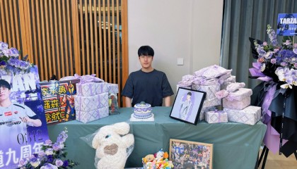 竞彩比分-Tarzan李承勇感恩粉丝九年支持，承诺展现精彩比赛|lpl|AL|粉丝应援物产出|赛程|写作业_新浪体育_新浪新闻